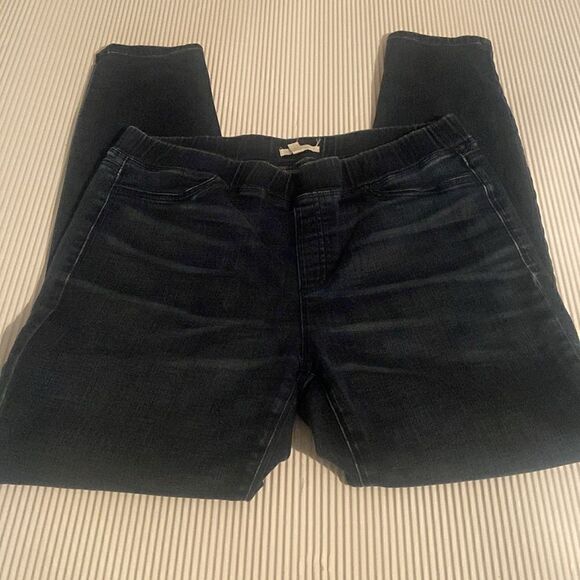 Eileen Fisher Pull On jeans Size Medium - Picture 2 of 6
